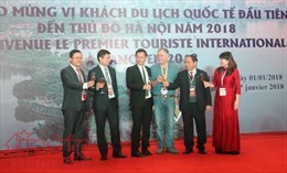 Hà Nội đón vị khách quốc tế đầu tiên  năm 2018